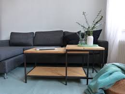 Ikea couchtische und sofatische bieten viele schöne designs. Ikea Hack Satztische Im Altholz Look Johanna Bruggemann