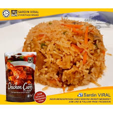 Menu olahan nasi goreng bisa dipadukan dengan beragam menu dan topping lain, seperti sosis, bakso, ikan, ayam, bahkan mangga juga bisa. Kari Ayam Mamak Sardin Viral D Heritage Brand Shopee Malaysia
