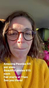 Rowena Hutton's Instagram, Twitter & Facebook