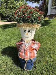 How To Make A Flower Pot Scarecrow Diy Diy Flower Pots Flower Pots Large Flower Pots