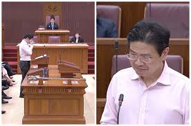 I am an expat here and i have to say i have been very impressed by lawrence during this outbreak. Singapore Minister Weeps While Paying Tribute To Covid 19 Frontliners Coconuts Singapore