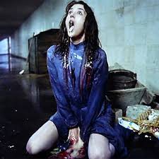 At first, he suspects that a man is involved. Possession 1981 Kultmoviegang