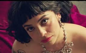 Check spelling or type a new query. Mon Laferte Estrena Nuevo Single Tras Su Confirmacion En Vina 2020