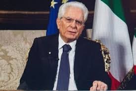Sergio mattarella, presidente della repubblica italiana, ha mandato a tutti gli italiani un videomessaggio di auguri sergio mattarella, presidente della repubblica, ha compiuto oggi 78 anni. Mattarella Wand Johnson We Italians Love Freedom But Also Seriousness Teller Report