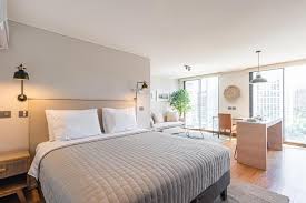 Parking is allowed inside the blue lines against payment only on weekdays with the exception of special periods during the year. Uptown Luxe Studio Parking Wifi Pool Metro Santiago Harga Terkini 2021