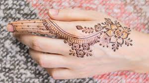 One Side Mehndi Design With A Finger One Side Mehndi Designs For Back Di 2020 Mehndi Designs Mehndi
