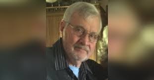 Russell Runyon's Instagram, Twitter & Facebook