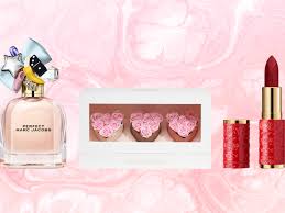 Every woman loves to groom herself with fragrances, perfumes, skin and hair care products, and other you can also buy personalized valentines gifts for her as we have various types of personalized gifts here, e.g. 41 Valentine S Day Gifts For Her In 2021 Romantic Ideas To Give And Get Allure