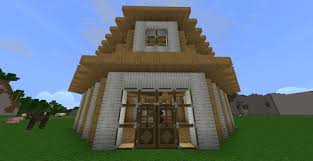Minecraft is one of the bestselling video games of all time but getting started with it can be a bit intimidating, let alone even understanding why it's so popular. Circular House Minecraft Map