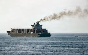 On the Strait of Hormuz, Trump increasingly prefers made-up boasts to reality