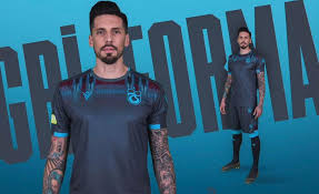 Check spelling or type a new query. Trabzonspor Yeni Sezon Formalari Icin Yine Iddiali