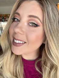 5 things I learned doing my first cut crease eyeshadow. Tutorial I  followed: https://www.youtube.com/watch?v=7n0m9Tfu5j0&feature=youtu.be