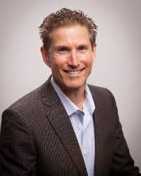 Thomas Phinney's Instagram, Twitter & Facebook