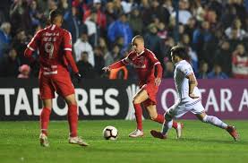 Assista athletico paranaense x internacional aqui. Internacional Vence Com Gol De Guerrero No Fim Do Jogo E Leva Boa Vantagem Para O Beira Rio Jovem Pan