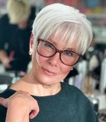 What do you think ?♥️✂️🌹😍