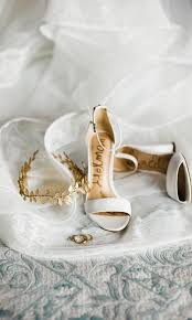 Pin Di Priscilla Salahuddin Su Pantofi De Nuntă Nel 2020 Scarpe Da Sposa Scarpe Sposa