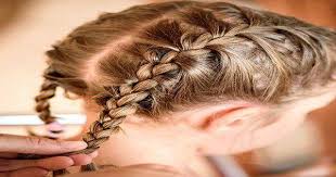 رؤية الصلع في المنام للمتزوجة والبنت العزباء ابن سيرين الصلع الصلع في الحلم الصلع في المنام Little Girl Braids Easy Braids Braids For Kids