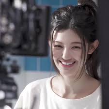 New Jeans Danielle Smile