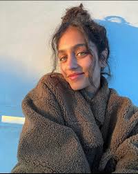 Des ragots sur Radhi Devlukia ? J'ai entendu des choses pas très positives  sur son mari Jay, mais rien sur elle ? : r/InstaCelebsGossip