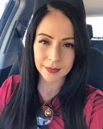 Ter paz ou ter razão? Existem muitas pessoas que querem sempre ter razão e  para isso, atropelam, ofendem, mentem e se machucam sempre mais. A verdade  que você disse não precisa ser