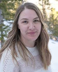 Vicki Burgess's Instagram, Twitter & Facebook