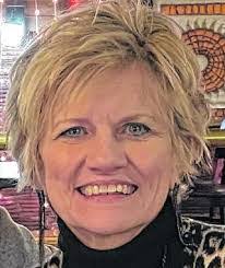 Diane Giuliani's Instagram, Twitter & Facebook