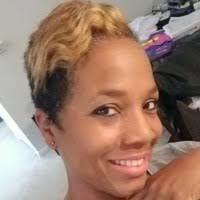 600+ perfiles de «Chatman»