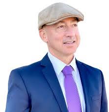 Perry Goldberg's Instagram, Twitter & Facebook