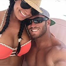 CelebNMusic247: Internet Celebrity Gossip + Music News Source