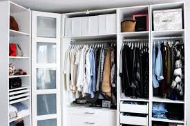 For storing all kinds of stuff that every family has, but not use every day, i want. Mein Ankleidezimmer Tipps Fur Den Pax Kleiderschrank Zeigdeinenpax Gewinnspiel Brinisfashionbook