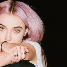 Olivia O'Brien's Instagram, Twitter & Facebook