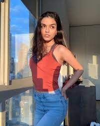 Her birthday, what she did before fame, her family life, fun trivia facts, popularity rankings, and more. Rachel Zegler Social Media 08 26 2019 Rachel Fashion Iconic Women