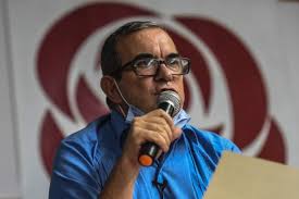 La exguerrilla farc enterró su sigla de guerra en la política y en adelante pasará a ser el partido comunes, anunció este domingo la formación de izquierda tras celebrar su segunda asamblea. Farc Cambia Su Nombre A Partido Comunes Diario Primicia