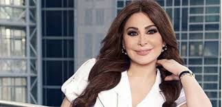 شاركت الفنانة المصرية الشابة، هنا الزاهد، جمهورها على موقع التواصل، بلقطات ممارستها رياضة جديدة هي الملاكمة، وظهرت من داخل النادي الرياضي وهي ترتدي نوال الزغبي. Ø¥Ù„ÙŠØ³Ø§ ØªØªØ¶Ø§Ù…Ù† Ù…Ø¹ Ø³Ù…ÙŠØ± ØºØ§Ù†Ù… ÙÙŠ Ù…Ø­Ù†ØªÙ‡ Ù‡Ø°Ø§ Ù…Ø§ Ù‚Ø§Ù„ØªÙ‡