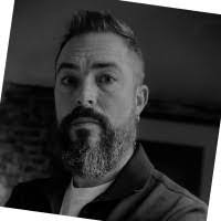 Thomas Bollinger's Instagram, Twitter & Facebook