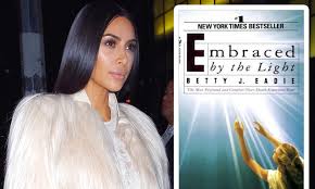 Kim Kardashian Enlightened After Chat With Famed Author Daily Mail Online