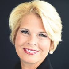 Monica Gould's Instagram, Twitter & Facebook