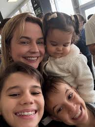 Dizem que viagens são para relaxar e espairecer. Será?! 🤔 E não que eu não  tenha feito isso dessa vez … mas quem é mãe entende o que eu estou falando  quando