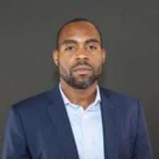 👏 Congratulations to Vicky Barham, economist and currently Dean of the  Faculty of Social Sciences at the University of Ottawa, who was appointed  the new Director of the School TSE,