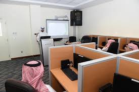 معهد الإدارة العامة يبدأ في تنفيذ برنامج الجامعات التدريبي بجامعة أم القرى إدارة العلاقات العامة الإدارة العامة للاتصال المؤسسي جامعة أم القرى