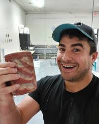 Our newest member, Adrian Weiss! Adrian is a U.S. Army veteran having  served from 2013-2022. He is currently living and working in Virginia!  Check him out @ambitiousamphorae #usa #arts #veteran #ceramics #clay #