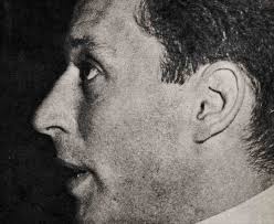 Who Is The Man On The Beach With Elizabeth Taylor?