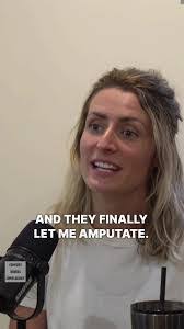 Amanda Hands's Instagram, Twitter & Facebook