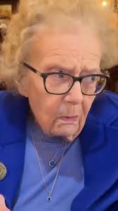 Lets go for afternoon tea 🥹