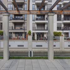 Munich Germany Munchen Deutschland Rodenstock Garten Im Dreimuhlenviertel In Der Isarvorstadt Munchen Deutschland Munchen Garten