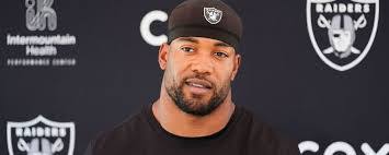 Chris Swain's Instagram, Twitter & Facebook