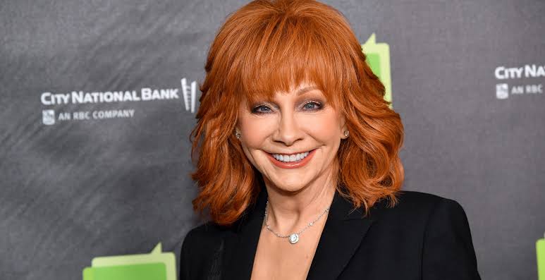 Get a Peek at Reba Mcentire's Former $22M California Estate