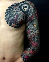 Dragon tattoo | perfil facebook: Ular