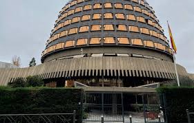 View tribunal constitucional research papers on academia.edu for free. El Tribunal Constitucional Suspendera Provisionalmente El Decreto Andaluz Sobre Emisoras De Radio Tribunales Cadena Ser