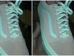 100 kombinasi warna brilian dan cara menggunakan pada desain canva. Perdebatan Apa Warna Sepatu Dan Talinya Ini Bikin Netizen Bingung Hot Liputan6 Com